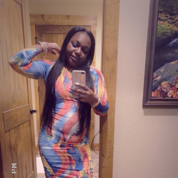 Profile Picture of Amanda Ware (@amandaware03) on Poshmark