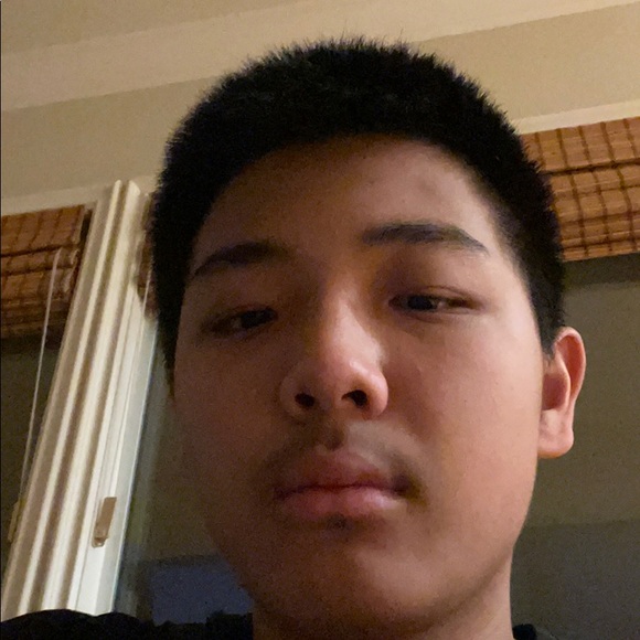 Profile Picture of Joseph Ma (@josephma129) on Poshmark