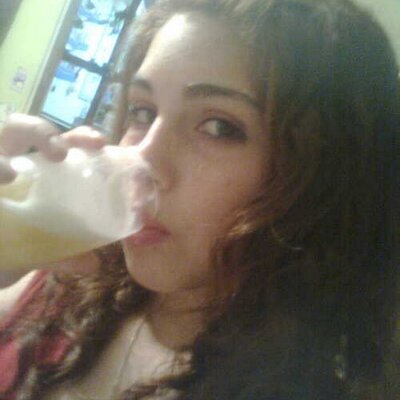 Profile Picture of Bianca Navarrete (@bassistxP) on Twitter