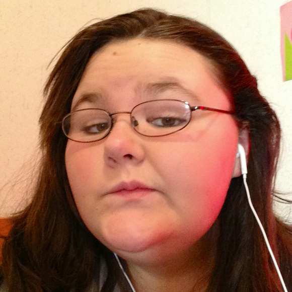 Profile Picture of Emily Stitham (@sunnydaya) on Poshmark