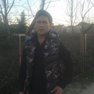 Profile Picture of Mohammad Emami (@shared64354905) on Twitter