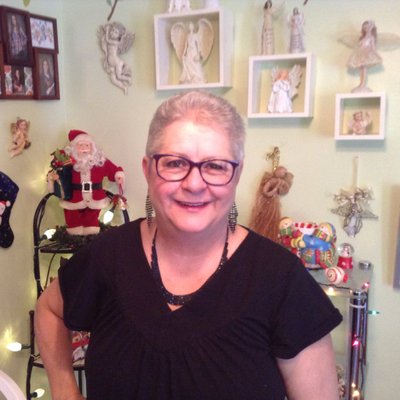 Profile Picture of Lorraine Hébert (@mamieBourassa) on Twitter
