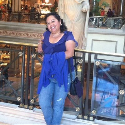 Profile Picture of Silvia Camargo (@sylvia5552) on Twitter