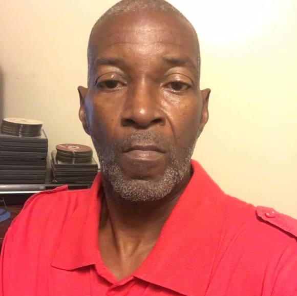 Profile Picture of Wiley Foster (@wiley_foster) on Poshmark