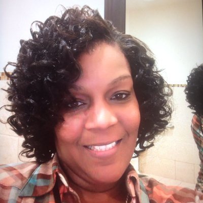 Profile Picture of Paulene Carr (@renae1035) on Twitter