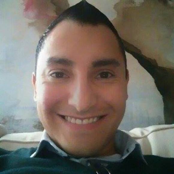 Profile Picture of Carlos Tercero (@saintdereims) on Poshmark