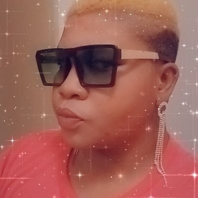 Profile Picture of Sandy RUBY (@SandyRUBY12) on Twitter