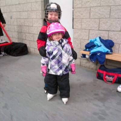 Profile Picture of R Crozier (@rbrozier) on Twitter