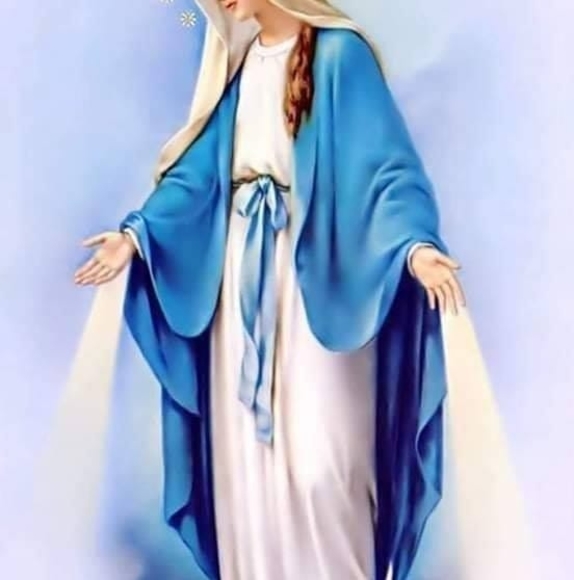 Hiwot Bezabeh - Poshmark Profile Picture of Hiwot Bezabeh (@bezabehhiwot) on Poshmark