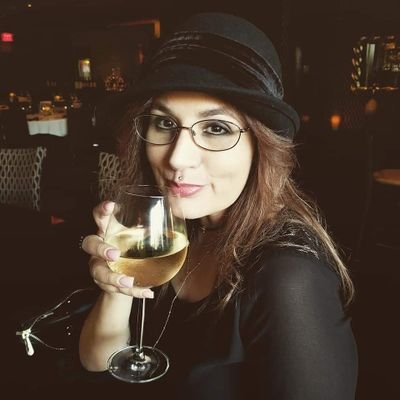 Profile Picture of Lynn M Fentonon Twitter