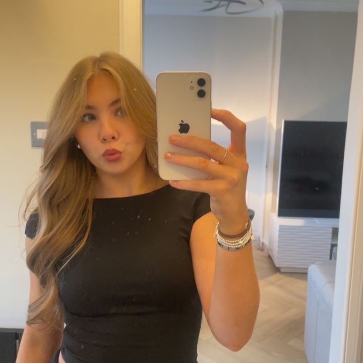 Profile Picture of isla t👸🏼 (@islathomsonx) on Tiktok