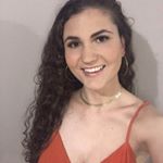 Profile Picture of Júlia (@julialoebens) on Instagram