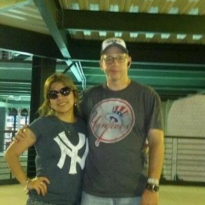 Profile Picture of Tom Reis (@TomReis1) on Twitter