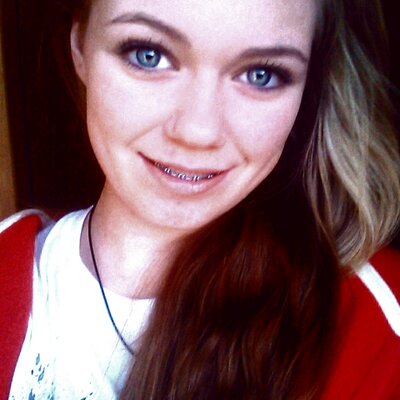 Profile Picture of Christina Weiß (@hanneysam) on Twitter