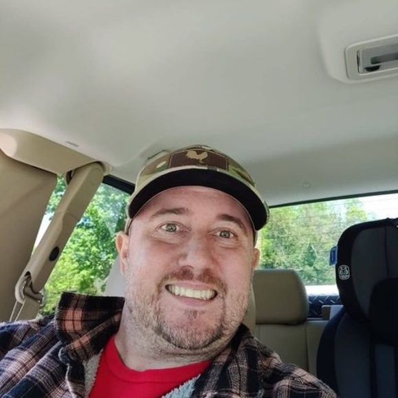 Profile Picture of Brandon Shackelford (@bshack7) on Poshmark