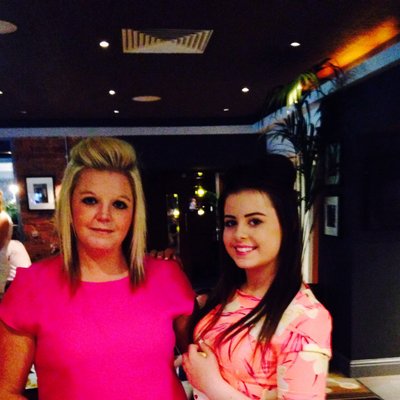 Profile Picture of Sara Tweedy (@TweedySara) on Twitter