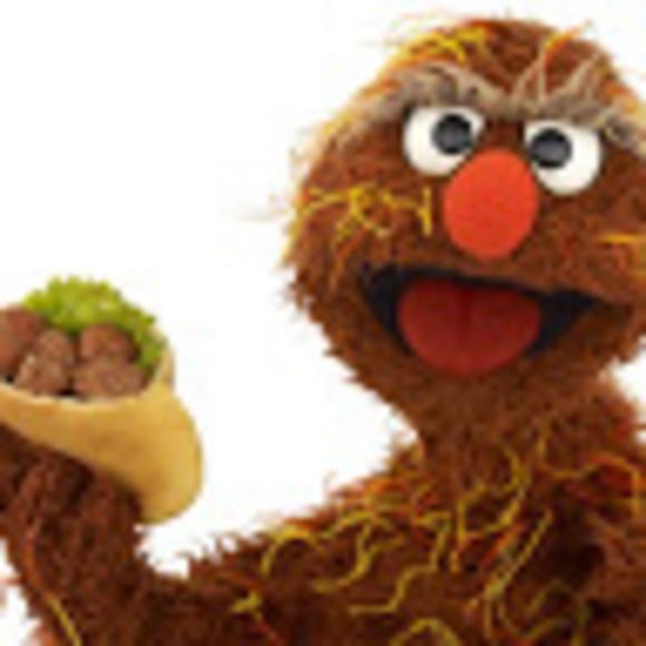 Profile Picture of Aaron Hoberman (@moysheoofnik) on Poshmark