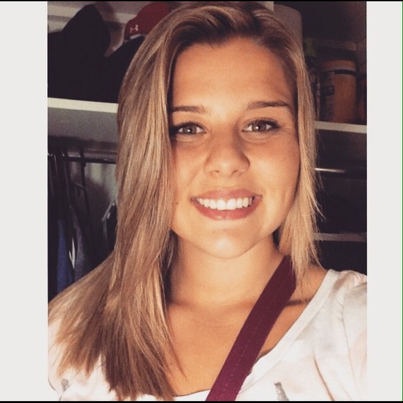 Profile Picture of Marissa Manley (@manleyme) on Poshmark