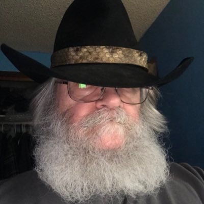 Profile Picture of Luckie 1951 (@MikeLuckie) on Twitter