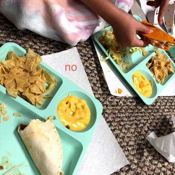 Profile Picture of Ava Zeitler (@azeitler11) on Poshmark