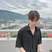 Profile Picture of Richard Yong (@RichardYongreal) on Youtube