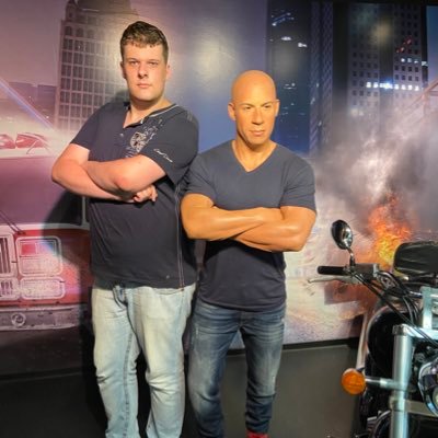 Profile Picture of Alexander Reimann (@Reimann19) on Twitter