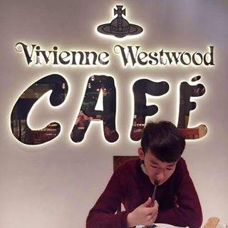 Profile Picture of Colin Yan (@jiaji.yan.7) on Facebook