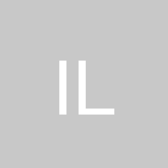 Profile Picture of Ivan Langesfeld (@minimalist_13) on Poshmark