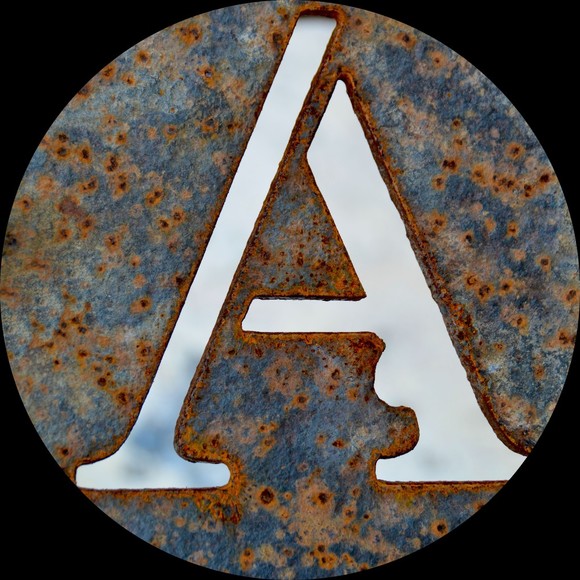 Profile Picture of Alice Delphine (@alicedelphine) on Poshmark