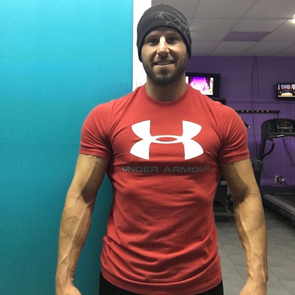 Profile Picture of Benjamin Mcanly (@str8edg) on Poshmark