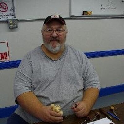 Profile Picture of Gary Freeman (@ConverseCarvers) on Twitter