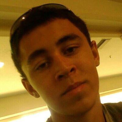 Profile Picture of Ben Bridgeman (@d33743a75b2c441) on Twitter