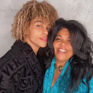 MIA MAMMA UBRIACA..😂🍷... - Tiktok Profile Picture of   MIA MAMMA UBRIACA..😂🍷... (@iosonoleonardobarili) on Tiktok