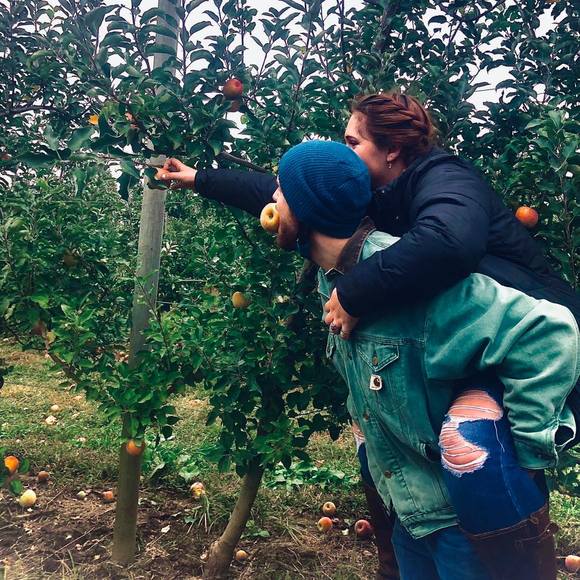 Profile Picture of Kathryn Lamkey (@kselamkey) on Poshmark