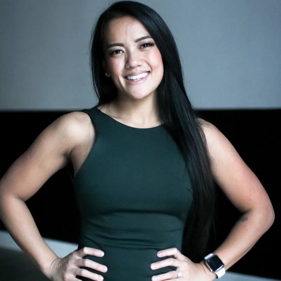 Profile Picture of Sraineth Flores (@srainethflores) on Poshmark