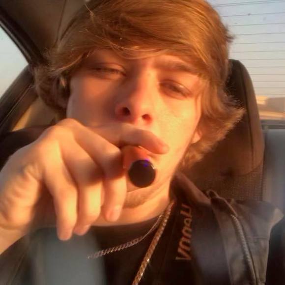 Profile Picture of Ricky Bailey (@rickybailey608) on Poshmark