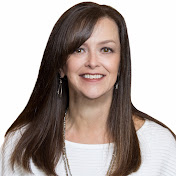 Profile Picture of Dee Halphen (@DeeHalphen) on Youtube