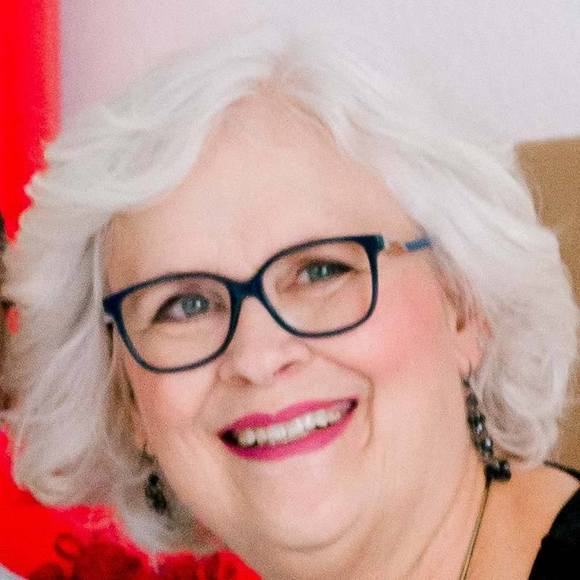 Profile Picture of Kathy Files (@kathyfiles) on Poshmark