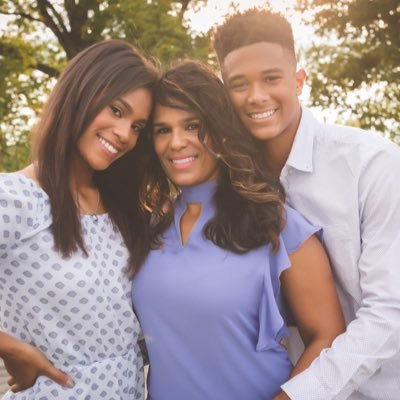 Monique Wise - Twitter Profile Picture of Monique Wise (@MoniqueWise9124) on Twitter