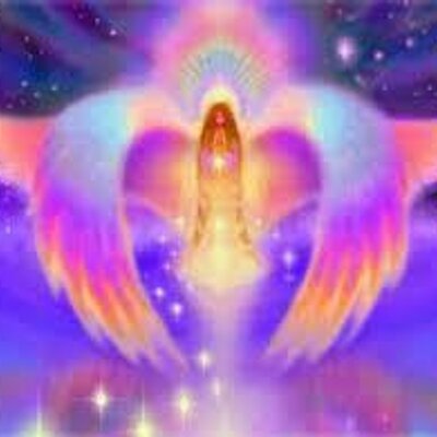 Profile Picture of Bianca Chu Vargas (@bilux2192) on Twitter