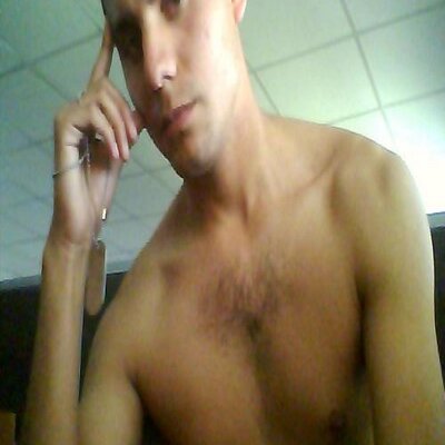 Profile Picture of Andres Deleon (@cuervoxx7) on Twitter