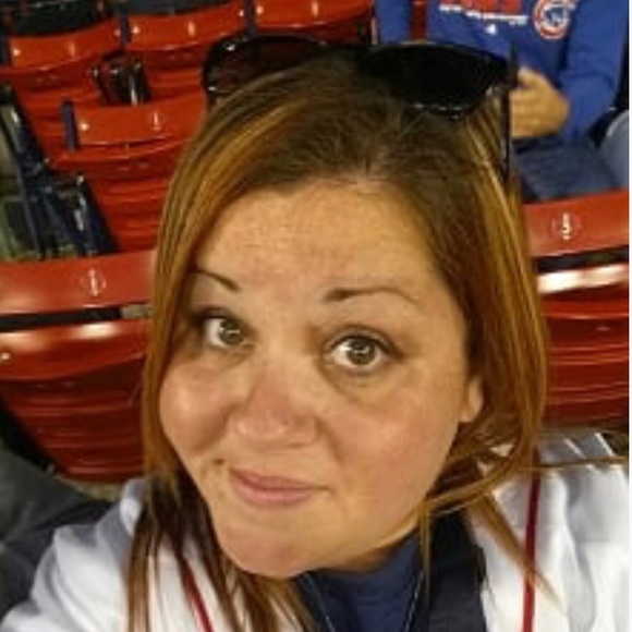 Profile Picture of Erica Cutone (@iccabicca) on Poshmark