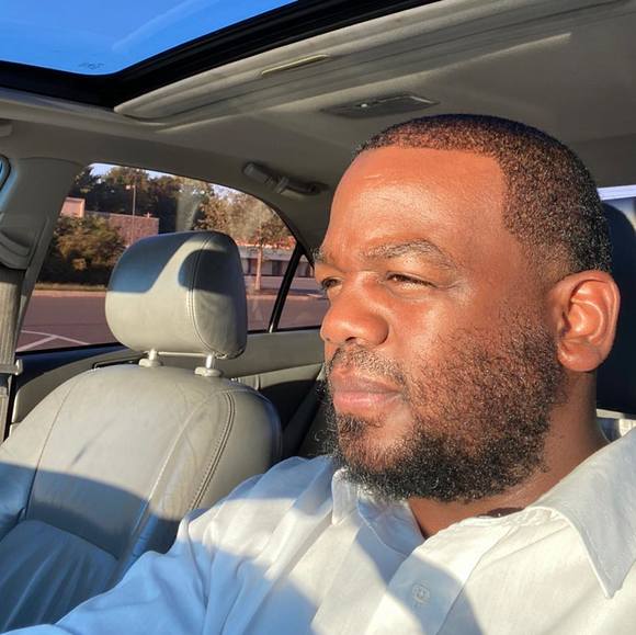 Profile Picture of Daniel Tolbert (@dtolbert05) on Poshmark