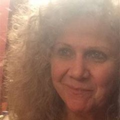 Profile Picture of Pamela Riesmeyer (@wingsofmercury) on Twitter