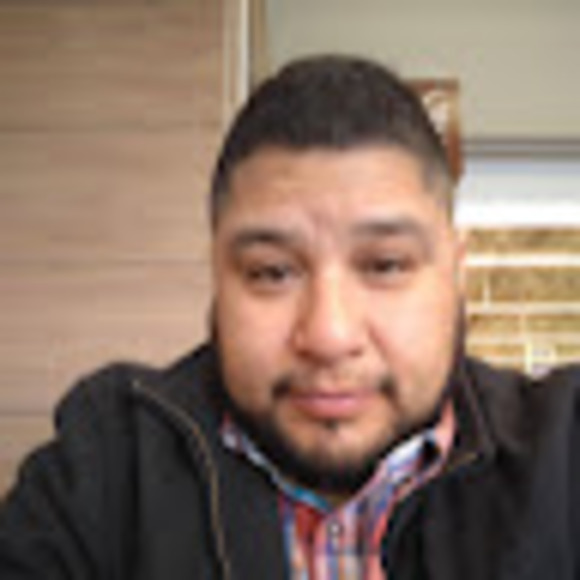 Profile Picture of Edward Calero (@calerotech) on Poshmark