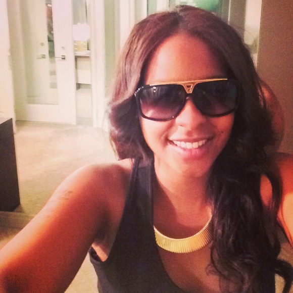 Profile Picture of Shakera Mckinnon (@keraskloset) on Poshmark