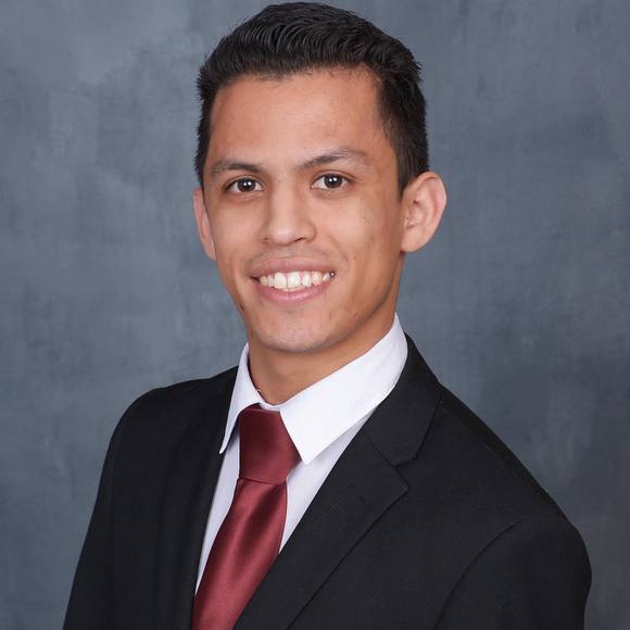 Profile Picture of Andy Zelada (@andyzelada) on Poshmark