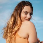 Profile Picture of Carla 🌻 (@carlabernardcoffre) on Instagram