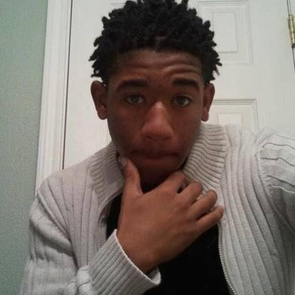 Profile Picture of Tyrell Thompson (@tyrellthomps358) on Poshmark