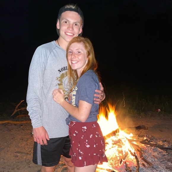 Profile Picture of Briton Condellone (@britonc) on Poshmark